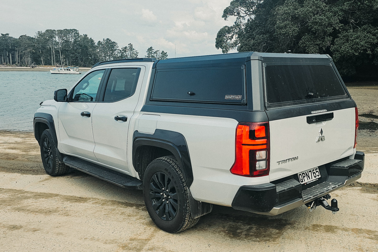 EasyCap Mitsubishi Triton Canopy 2023+