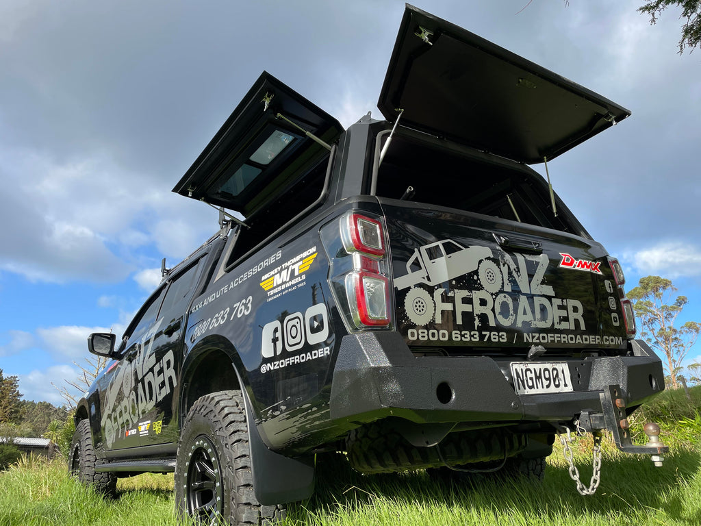 Aluminium Canopy for Dmax 2012 - present With Dog Window