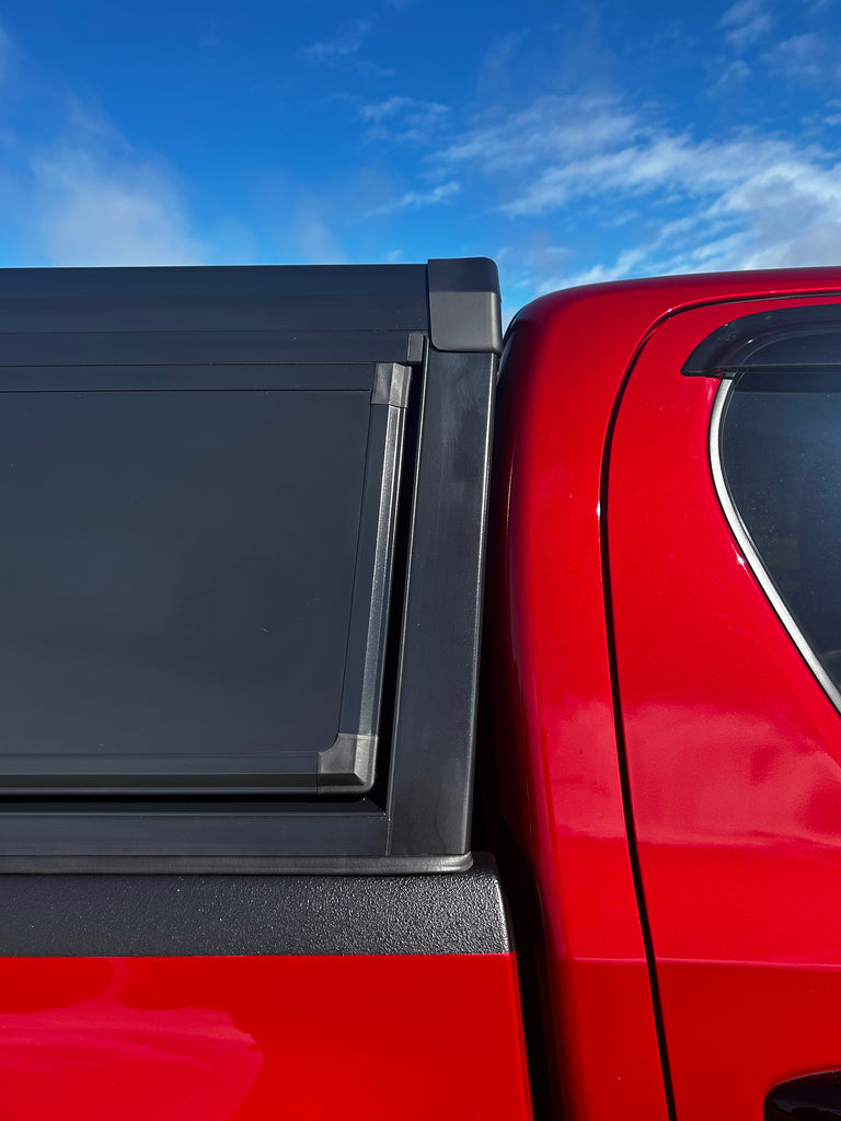 EasyCap Toyota Hilux Canopy 2015+