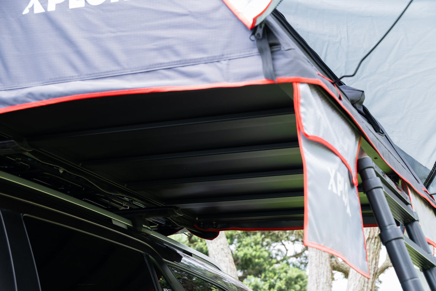 Xplora Hard Shell Roof Top Tent - Black