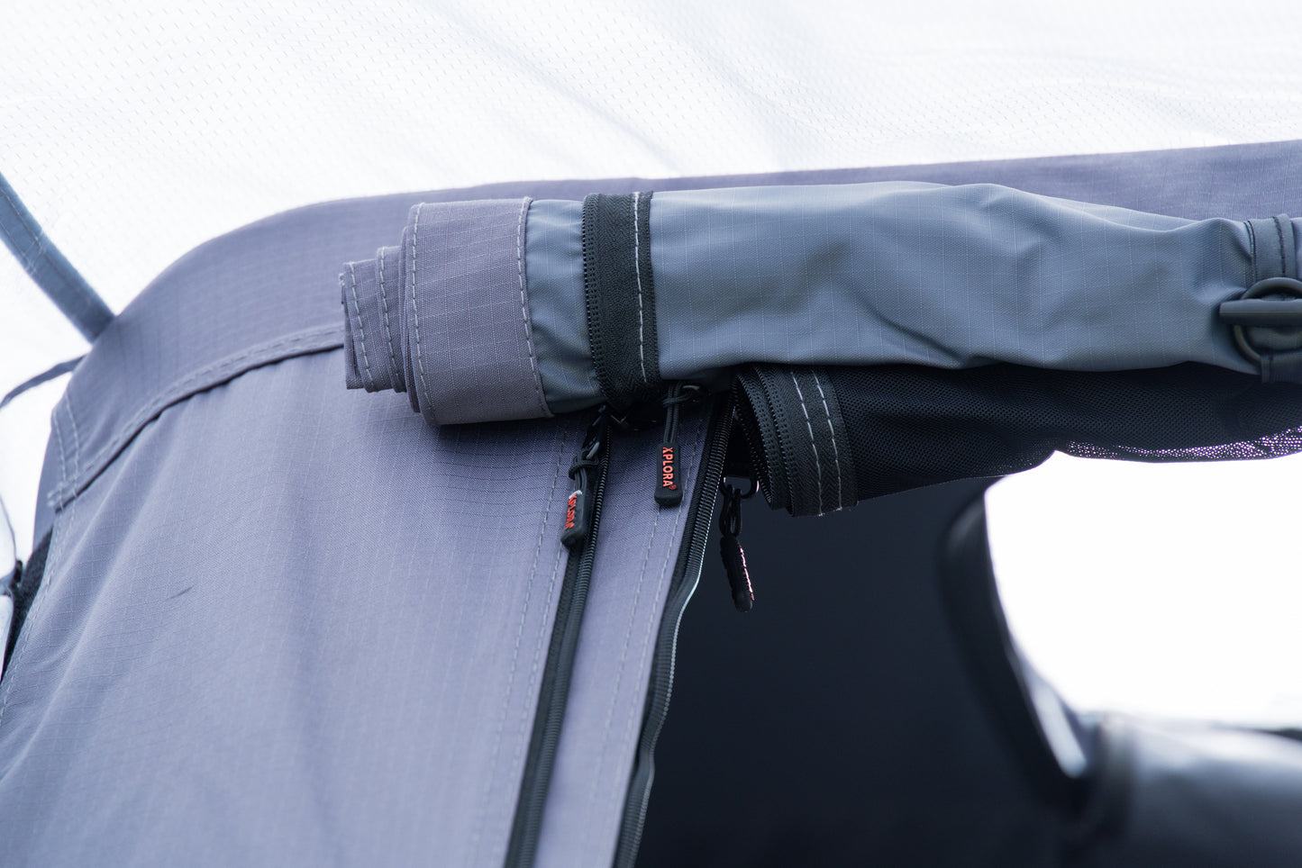 Xplora Hard Shell Roof Top Tent - Black