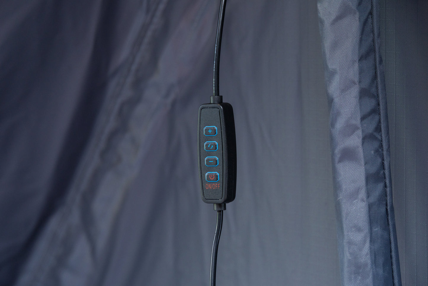 Xplora Hard Shell Roof Top Tent - Black